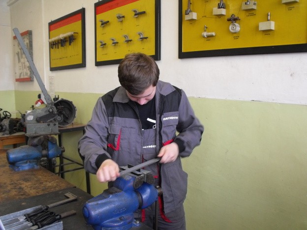 Strojní mechanik, praktická ZZ